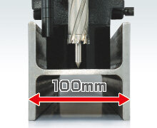 100mmH鋼のウェブ面に穴あけ可能
