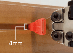 幅木の溝4㎜に対して横向きでも打ち込み可能